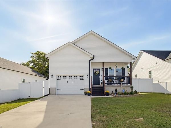 1305 Whitsett Street, Burlington, NC 27215