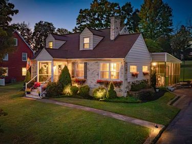 1032 Jeanette Avenue, Vinton, VA 24179