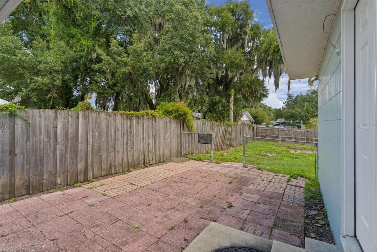 408 S 12th Street, Leesburg, FL 34748 Photo