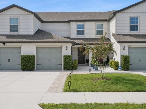 1537 WYNFORD CIRCLE , TAVARES, FL 32778