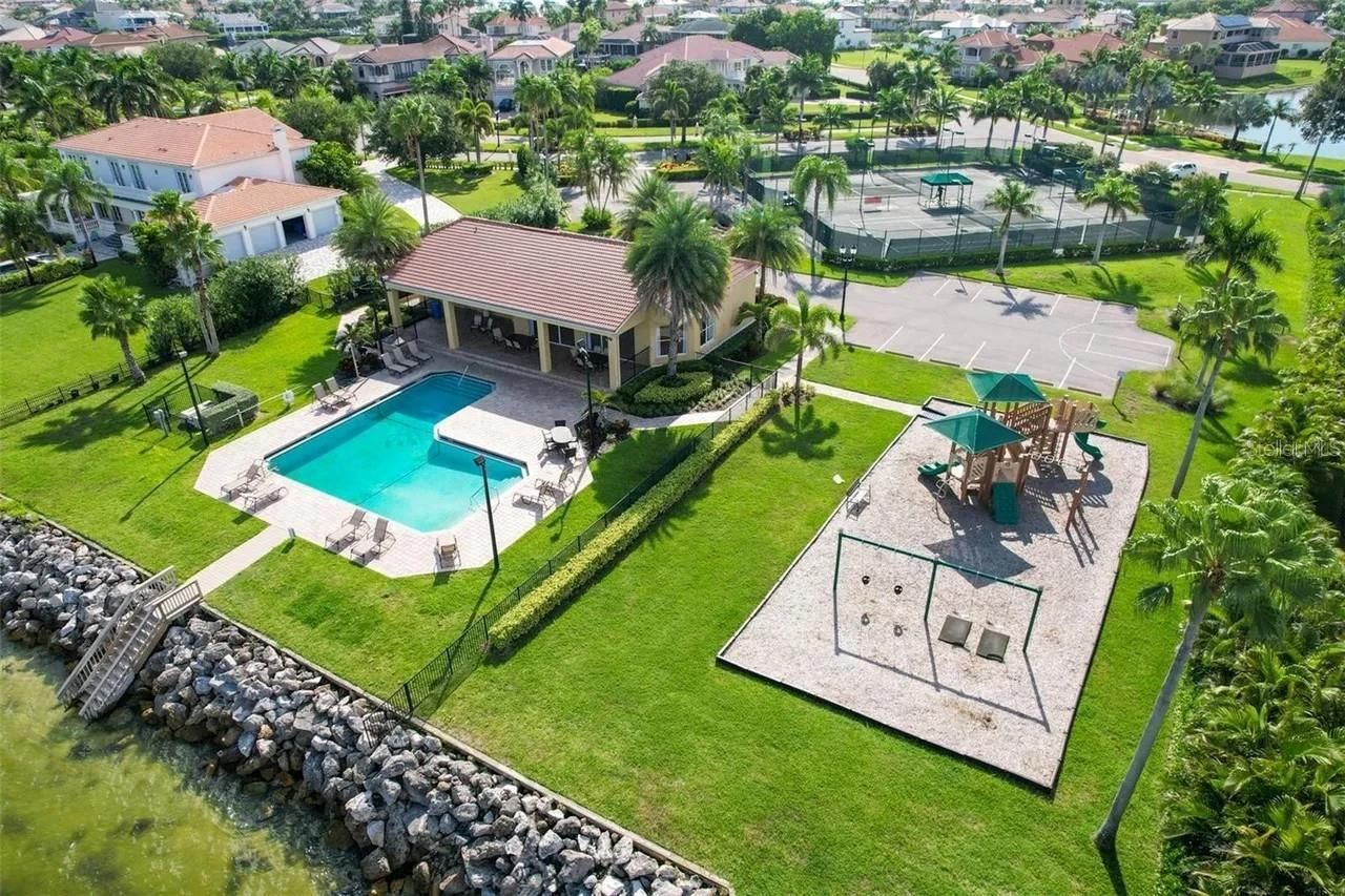 6424 Rubia Circle, Apollo Beach, FL 33572 Photo