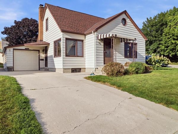 300 St. Rose AVENUE, Fredonia, WI 53021