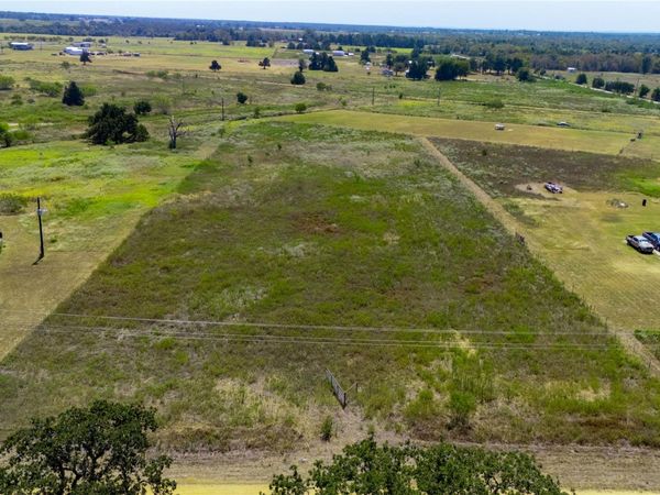 3902 County Road 270 RD, Cameron, TX 76520