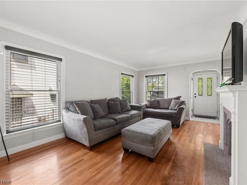 3504 W 152nd Street, Cleveland, OH 44111 Photo 2