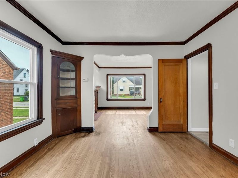 10813 Vernon Avenue, Garfield Heights, OH 44125 Photo 8
