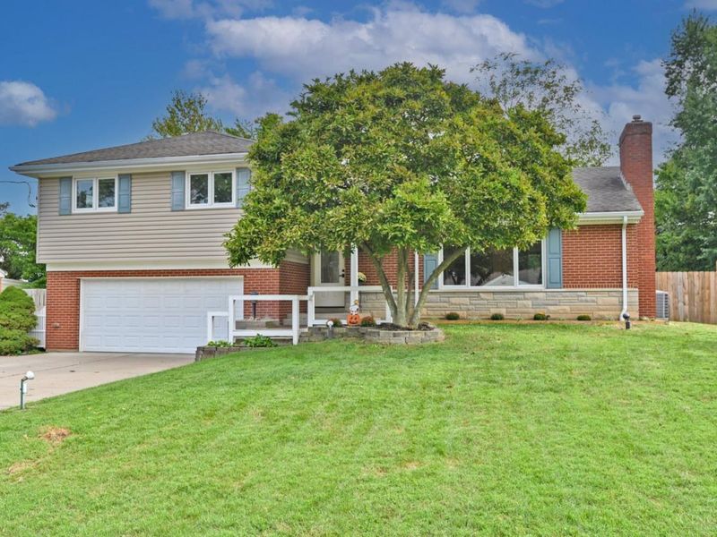 1258 Immaculate Lane, Anderson Township, OH 45255 Photo 3