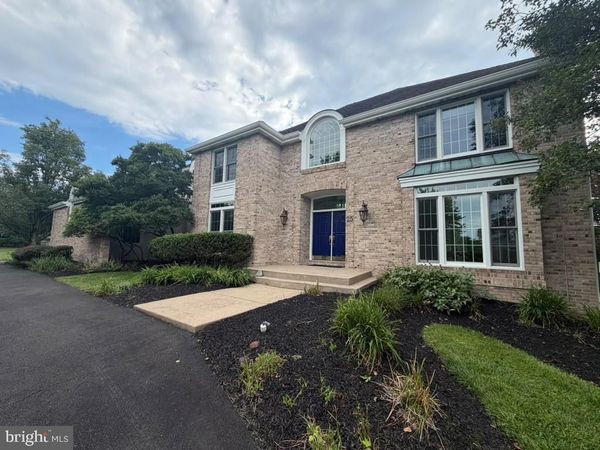 25 SANDTRAP CIRCLE, WARMINSTER, PA 18974