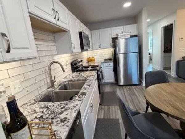 19520 VILLAGE WALK DRIVE, Unit 3-203, MONTGOMERY VILLAGE, MD 20886