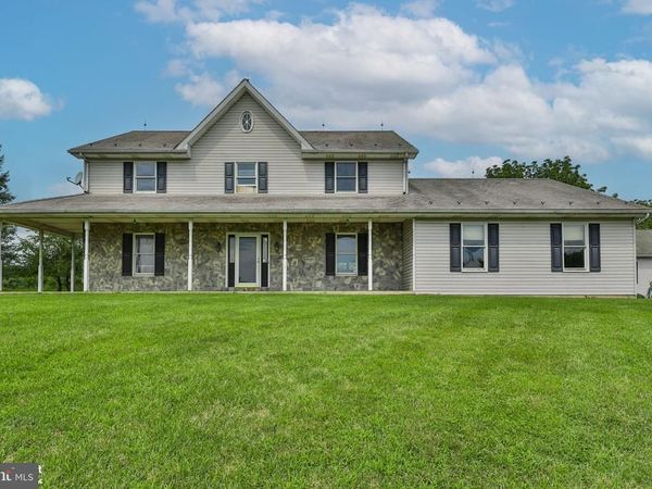 829 GEORGETOWN ROAD , NAZARETH, PA 18064