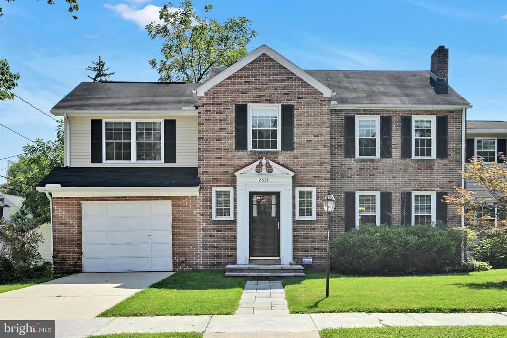 2621 LOGAN STREET, CAMP HILL, PA 17011