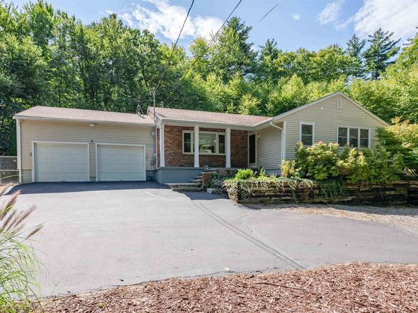 22 Roblin Road, Bedford, NH 03110