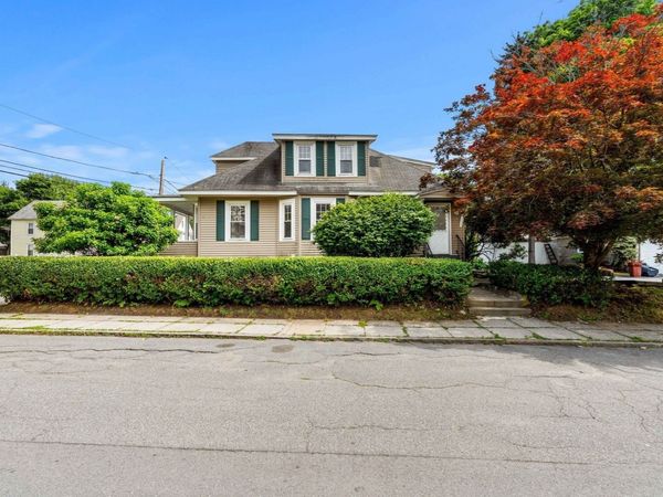 174 Warwick St, Methuen, MA 01844