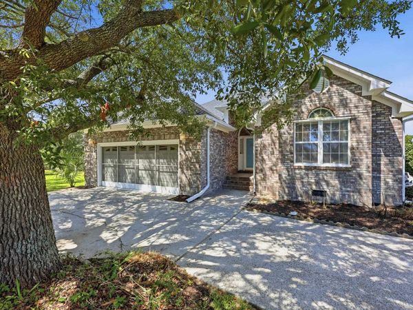 4172 Fairway Dr., Little River, SC 29566