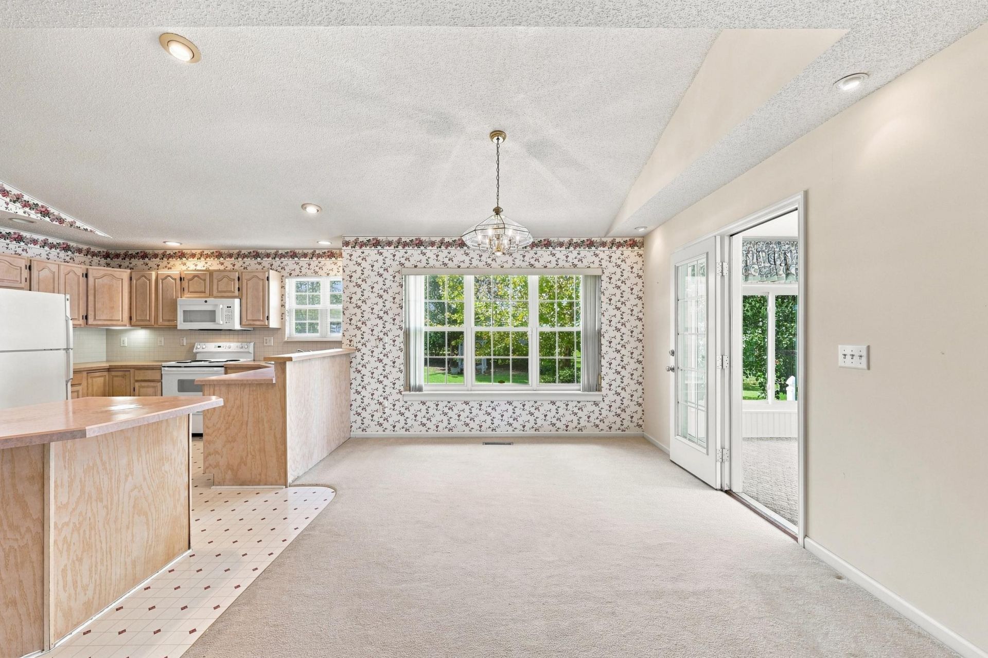 4172 Fairway Dr. Photo 6