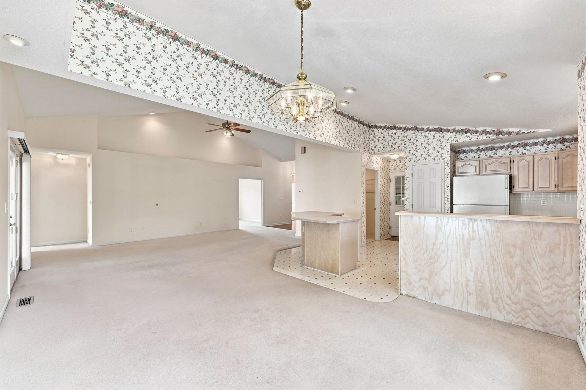 4172 Fairway Dr. Photo 8