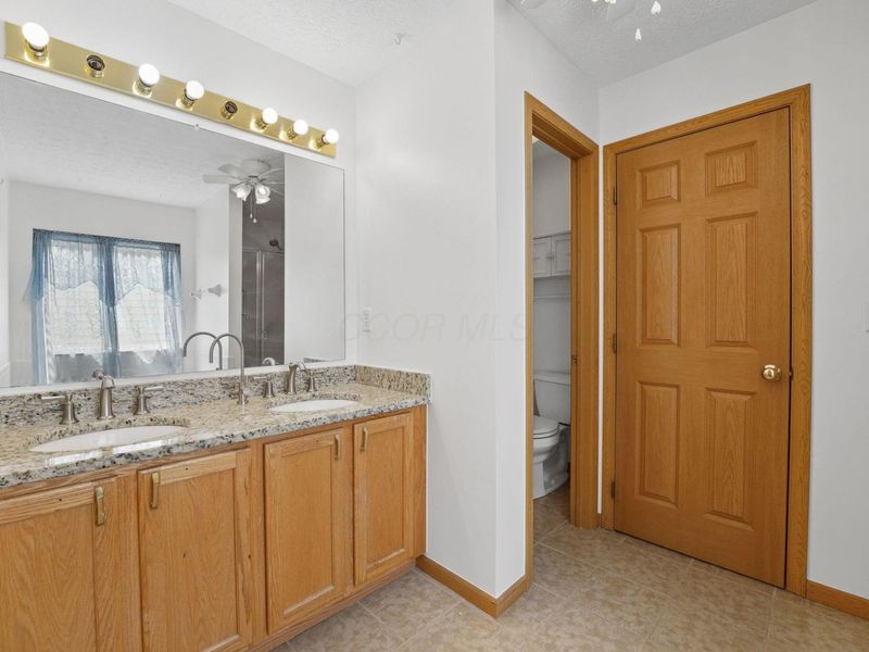 1217 Walker Springs Drive, Blacklick, OH 43004 Photo 24