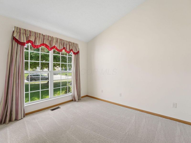 1217 Walker Springs Drive, Blacklick, OH 43004 Photo 8