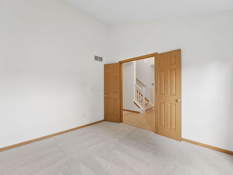1217 Walker Springs Drive, Blacklick, OH 43004 Photo 9