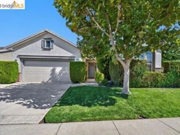 2021 Kent Dr, Brentwood, CA 94513
