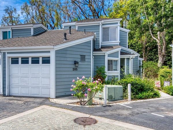 205 Santa Rosa Court, Laguna Beach, CA 92651