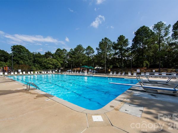2624 Lawton Bluff Road , Charlotte, NC 28226