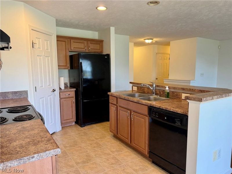 2143 Fowl Road, Elyria, OH 44035 Photo 14