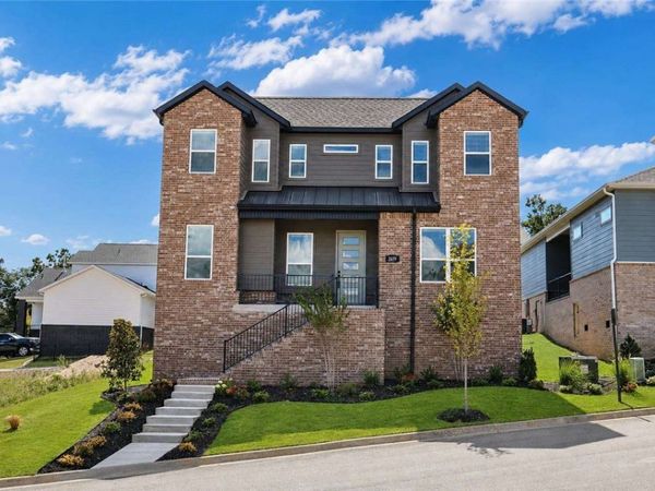 2659 E Livingston Lane , Fayetteville, AR 72703