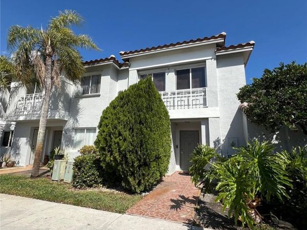 20839 NW 4th St, Pembroke Pines, FL 33029