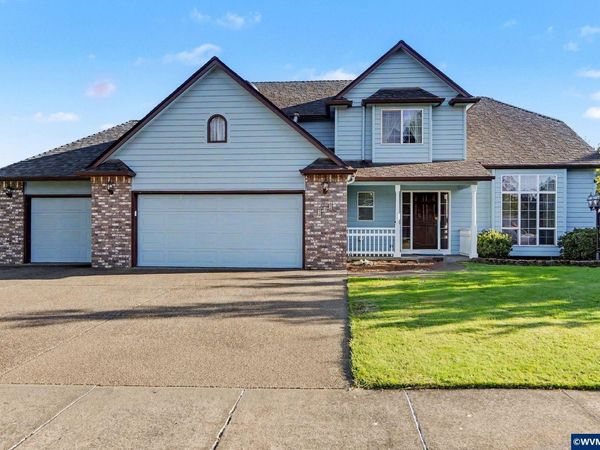 312 SW Cascade Meadow Dr, Sublimity, OR 97385