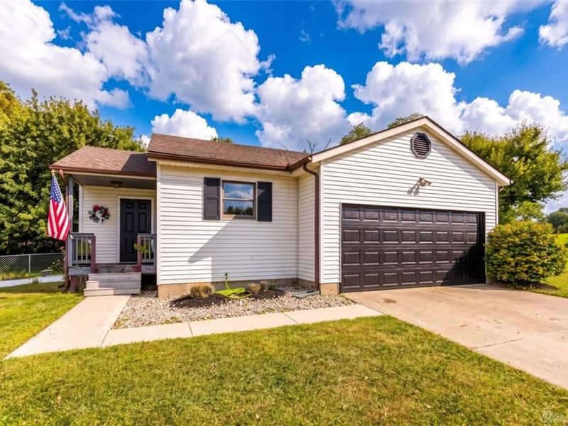 19 Edmon Court, Lebanon, OH 45036 Photo 2