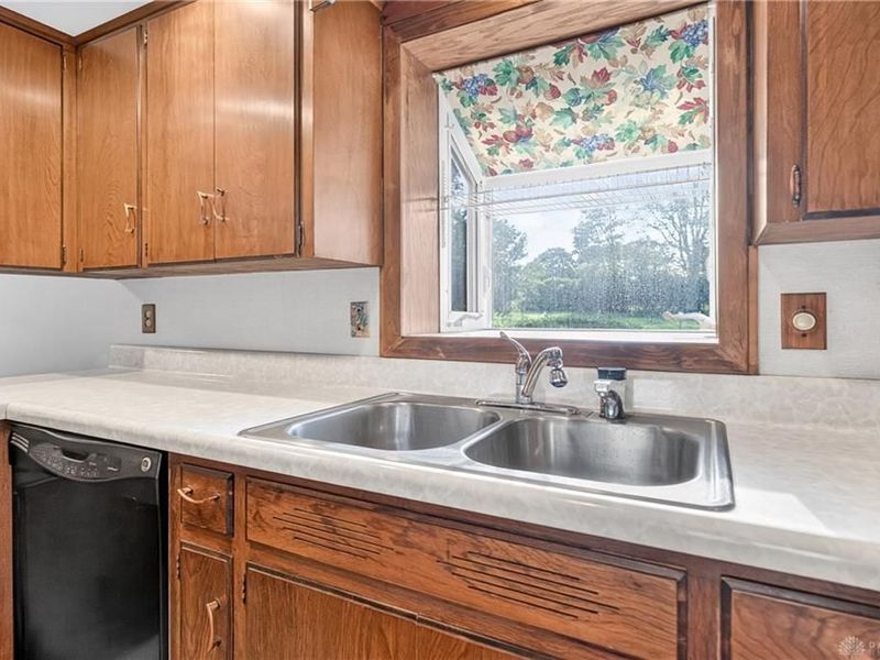 1312 Stratford Drive, Piqua, OH 45356 Photo 14