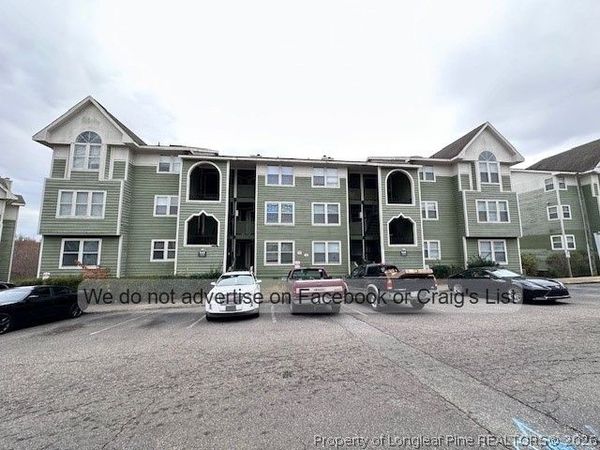 946 Stewarts Creek Drive, Unit 10, Fayetteville, NC 28314