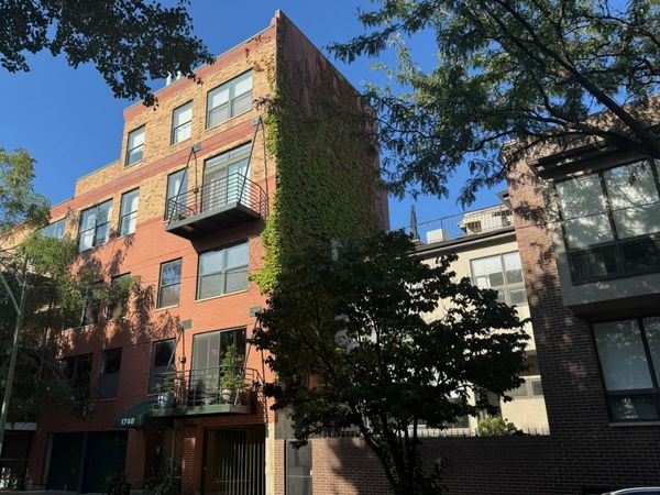1740 N Marshfield Avenue, Unit 26, Chicago, IL 60622