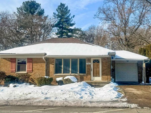2601 7th Street , East Moline, IL 61244