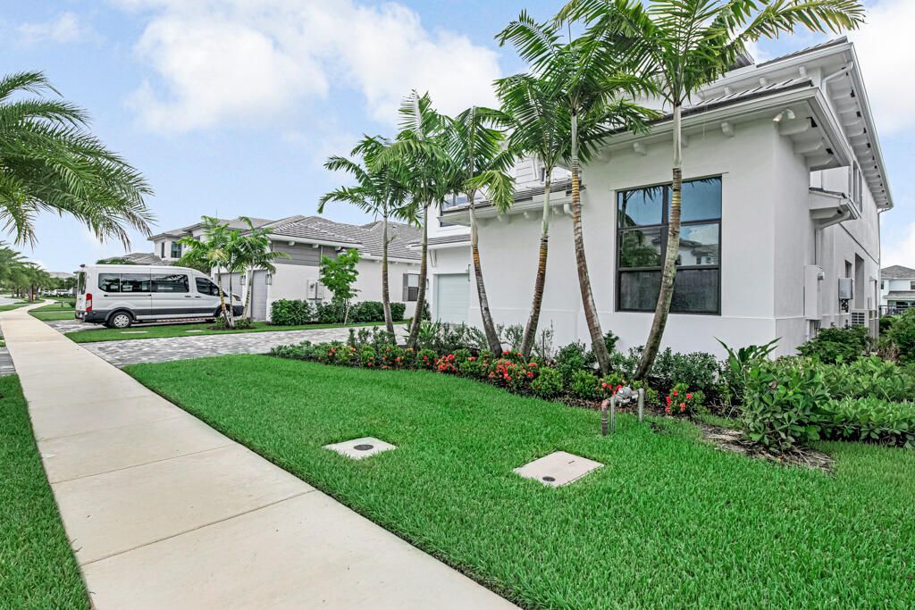 10018 Skyloft Street, Palm Beach Gardens, FL 33412 Photo