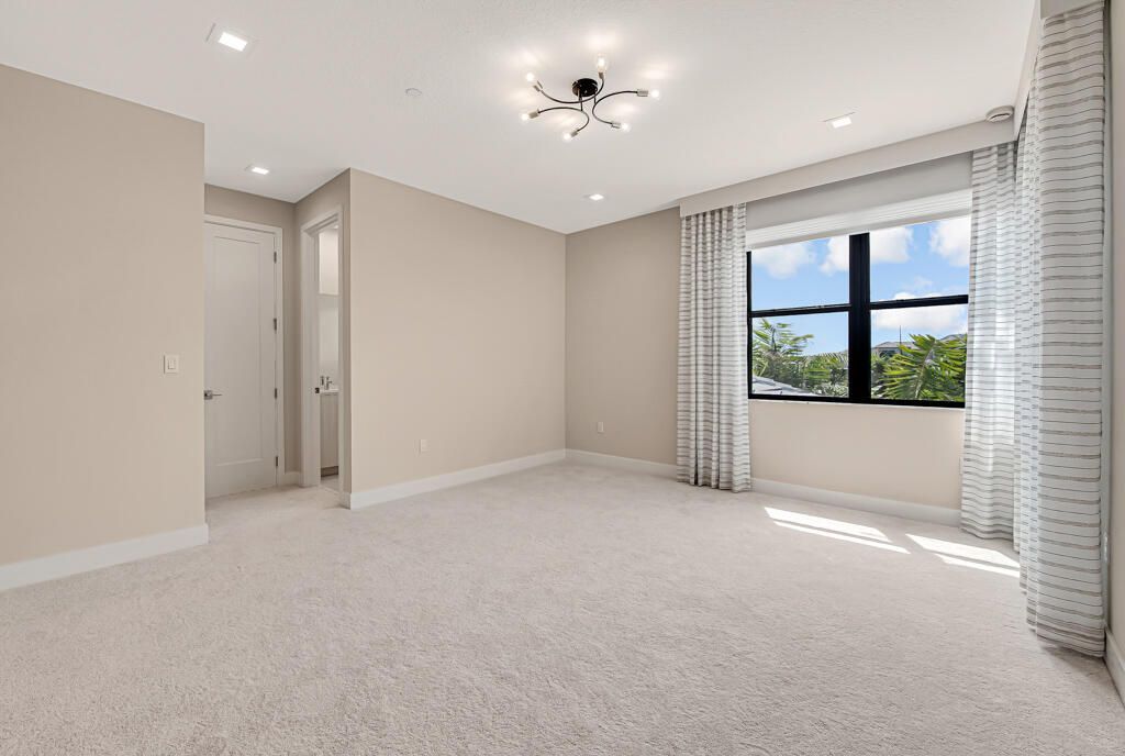 10018 Skyloft Street, Palm Beach Gardens, FL 33412 Photo