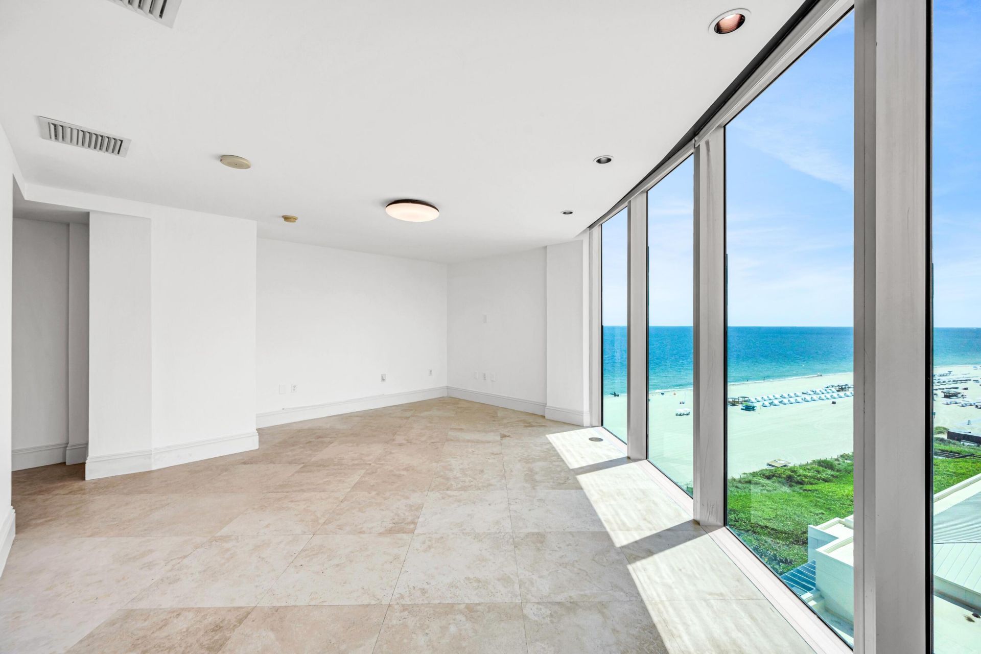 1200 Holiday Drive, Unit 902, Fort Lauderdale, FL 33316 Photo