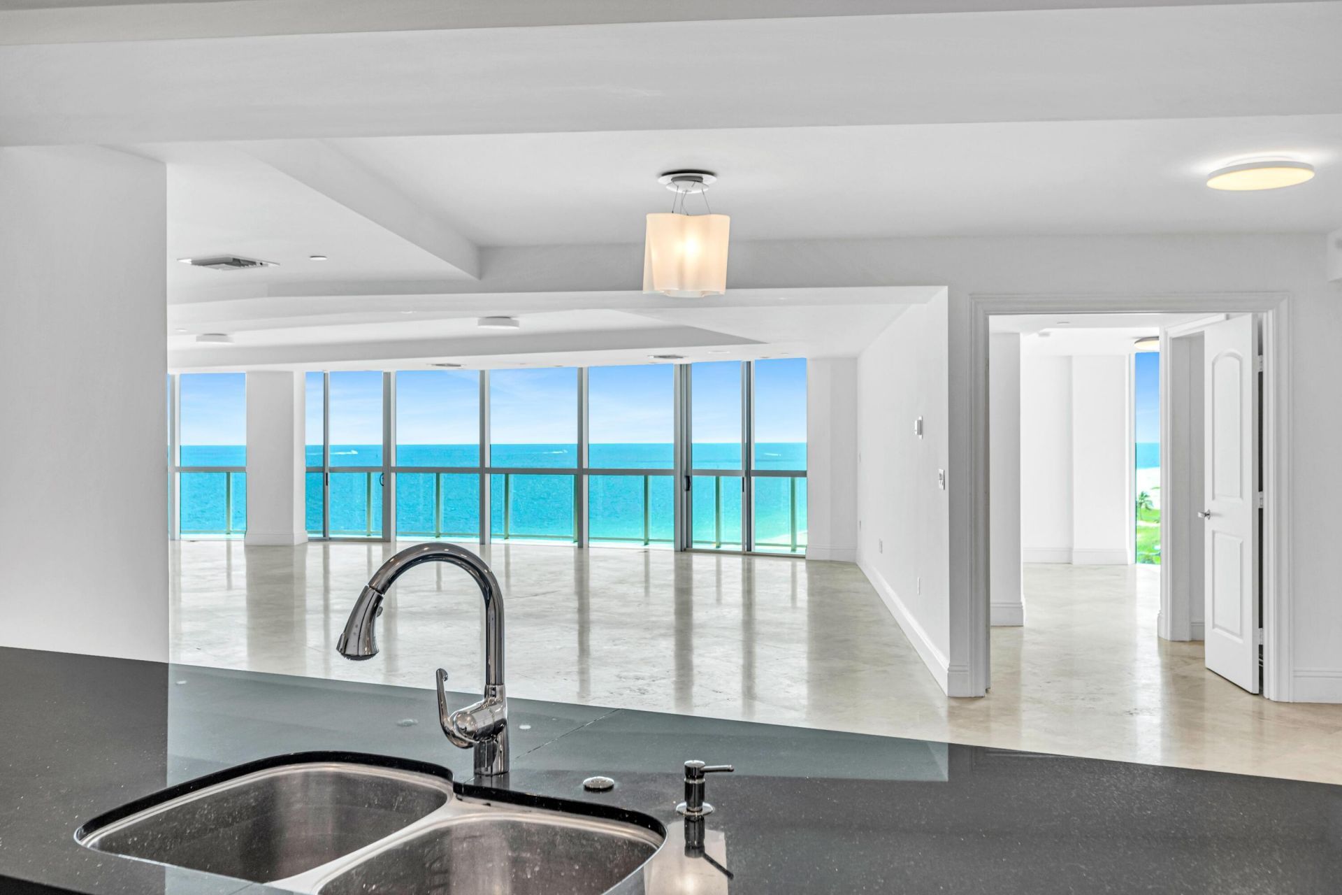 1200 Holiday Drive, Unit 902, Fort Lauderdale, FL 33316 Photo