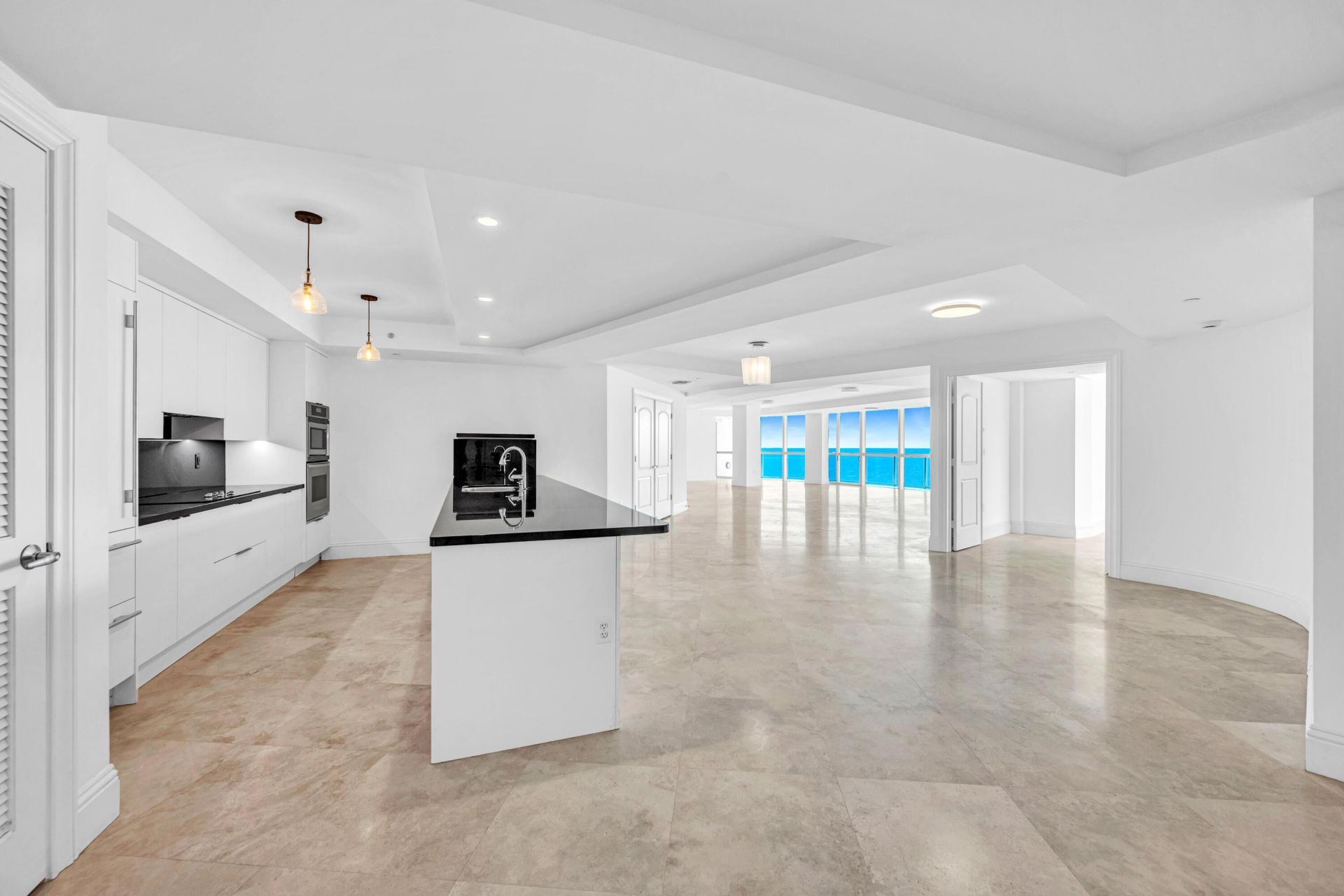 1200 Holiday Drive, Unit 902, Fort Lauderdale, FL 33316 Photo