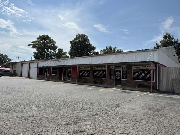 818 S 2Nd St, Cabot, AR 72023