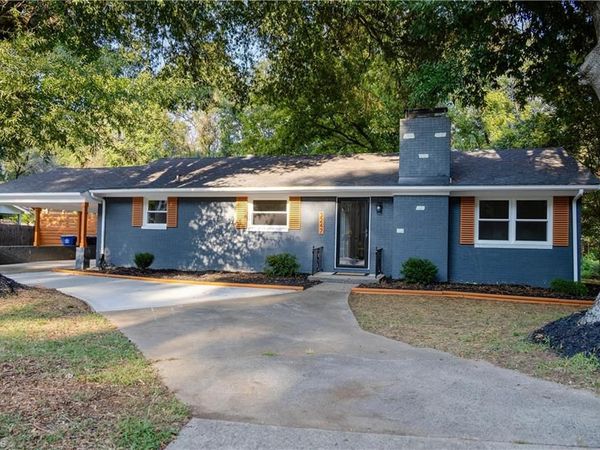3247 Konnoak Drive, Winston-Salem, NC 27127