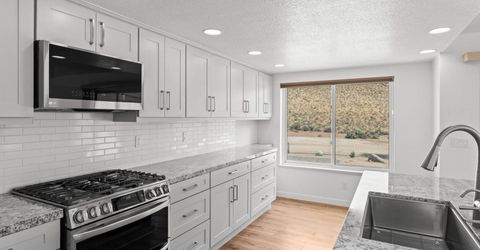 13000 Campo Rico Lane, Sparks, NV 89441 Photo
