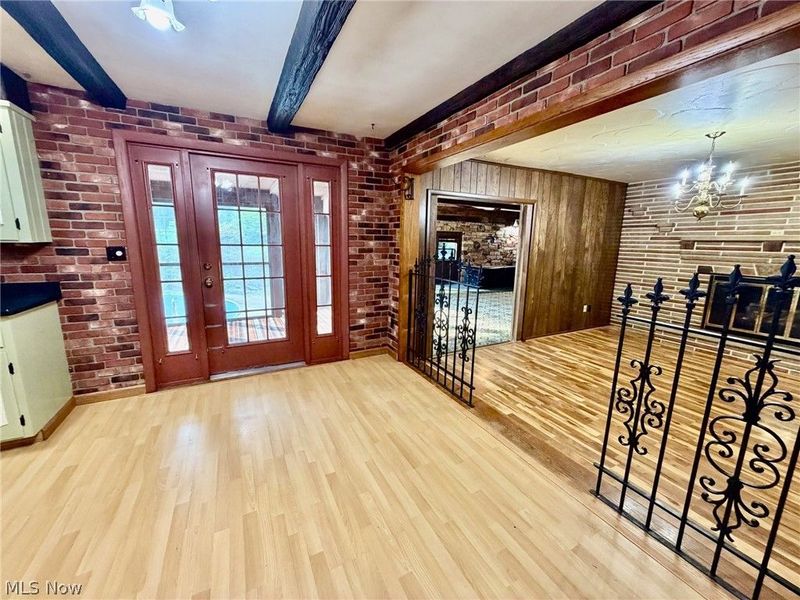 132 W Indian Street, Gnadenhutten, OH 44629 Photo 8