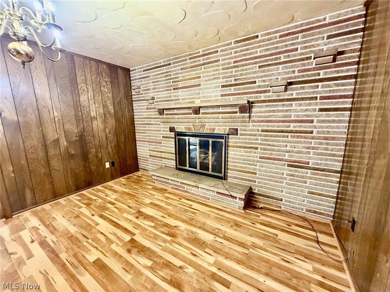 132 W Indian Street, Gnadenhutten, OH 44629 Photo 9
