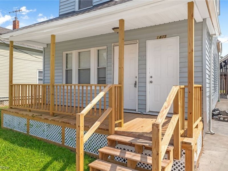 1435 W 50th Street, Cleveland, OH 44102 Photo 3