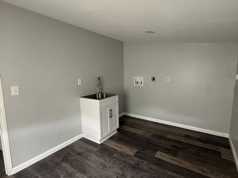 1435 W 50th Street, Cleveland, OH 44102 Photo 5