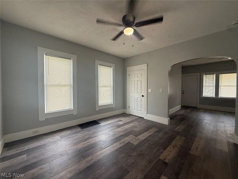 1435 W 50th Street, Cleveland, OH 44102 Photo 8