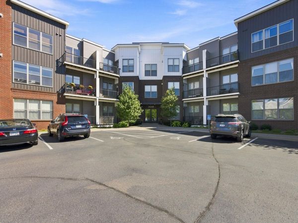 3640 Wooddale Avenue S, Unit 305, Saint Louis Park, MN 55416