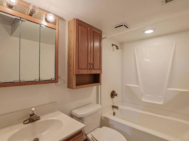 116 Bentwood Court, Blue Ash, OH 45241 Photo 30