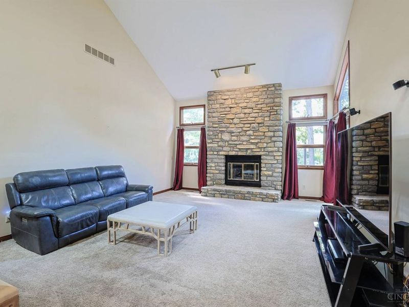 116 Bentwood Court, Blue Ash, OH 45241 Photo 4